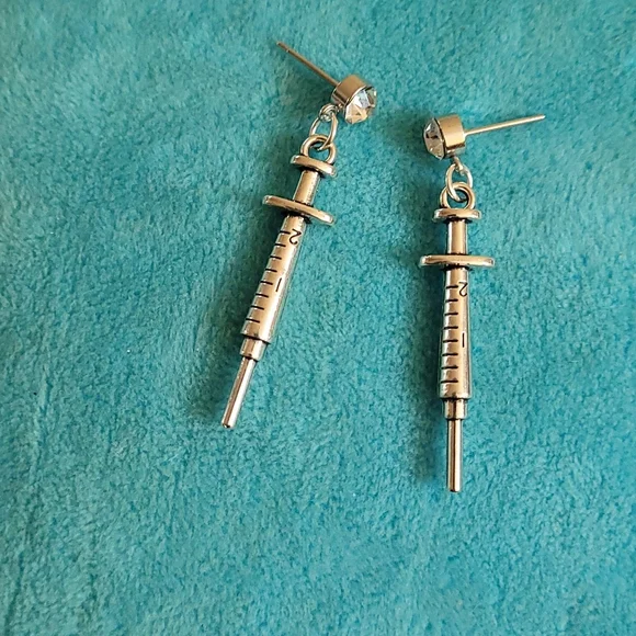 Medical Nurse Earrings - Picture 6 of 9